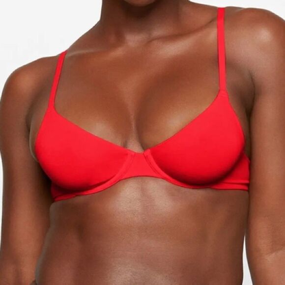 SKIMS Ruby Red T Shirt Bra Sz 44C NWT - Picture 14 of 14